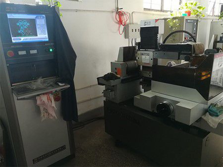 CNC wire cutting EDM machines